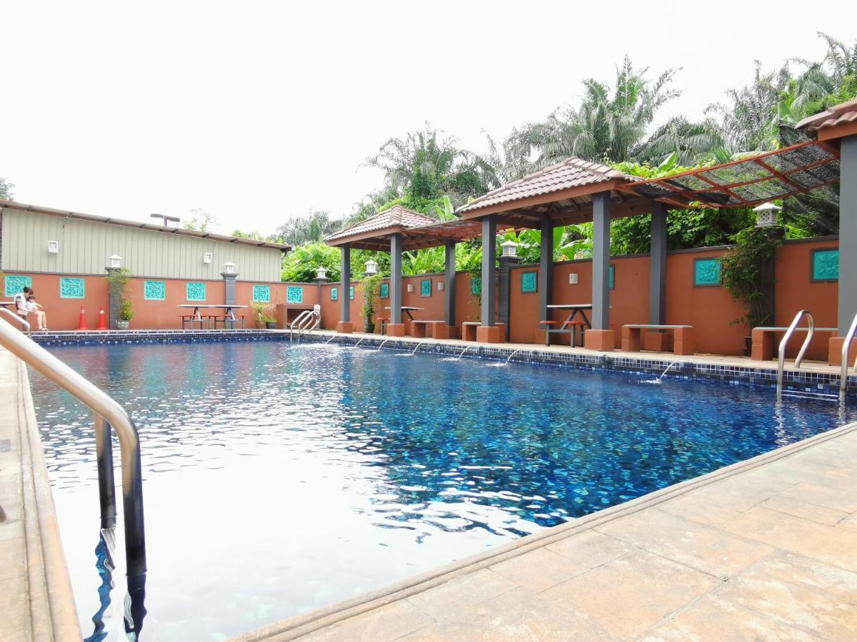Merrida Hotel Klang Exterior photo